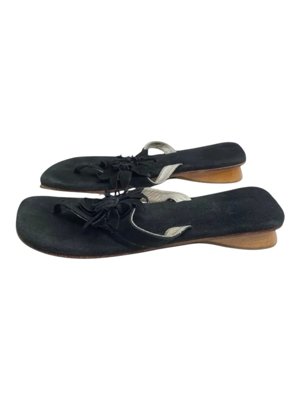 Nordstrom 𑁍 Girl’s Suede 3D Flower Thong Wood Wedge Sandals 𑁍 Black 𑁍 11.5 29 EU